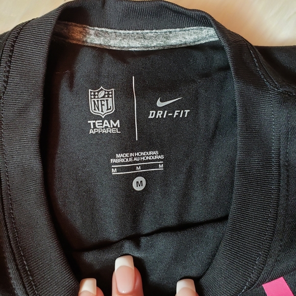 Nike NFL Saints breast cancer tee - Picture 3 of 3